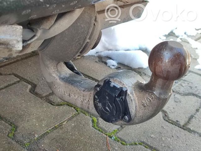 Блок управления фаркопом 2049007905 MERCEDES