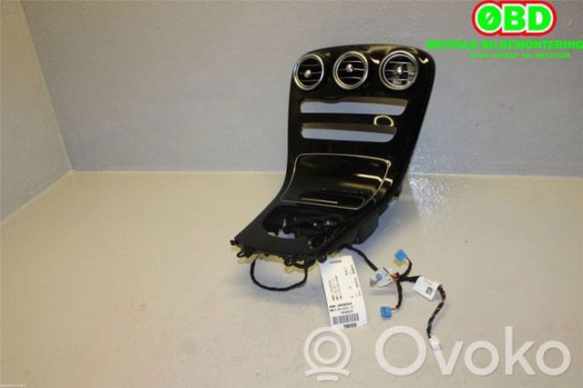 MERCEDES 2056807210 в наличии Винница