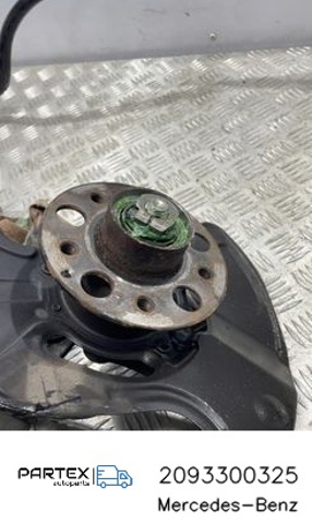 MERCEDES 2093300325 Передняя ступица в наличии Чернигов