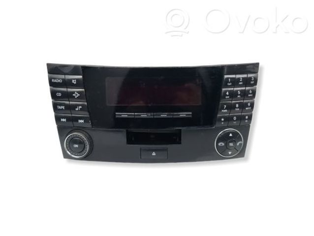 2118200879 Магнитола (радио AM/FM) купить Павлоград