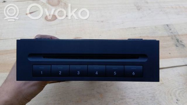 MERCEDES 2118275542 Магнитола (радио AM/FM) в наличии Черновцы