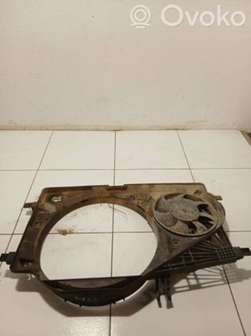 RENAULT 214812026R Диффузор радиатора охлаждения в наличии Полтава