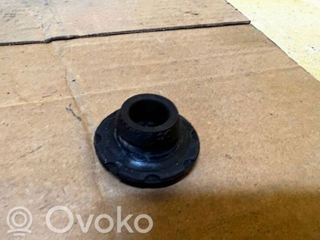 215060386R RENAULT купить в Николаев