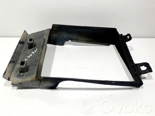 215581554R RENAULT Воздуховод (дефлектор) радиатора интеркуллера купить в Запорожье