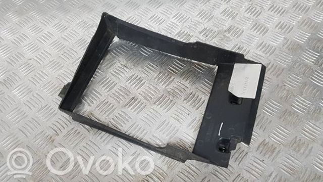 RENAULT 215586921R Диффузор интеркуллера в наличии Киев