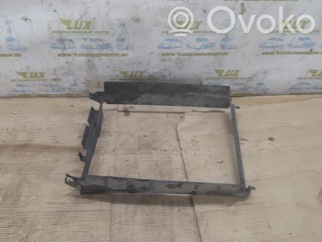 215595838R RENAULT Воздуховод (дефлектор) радиатора купить в Украина
