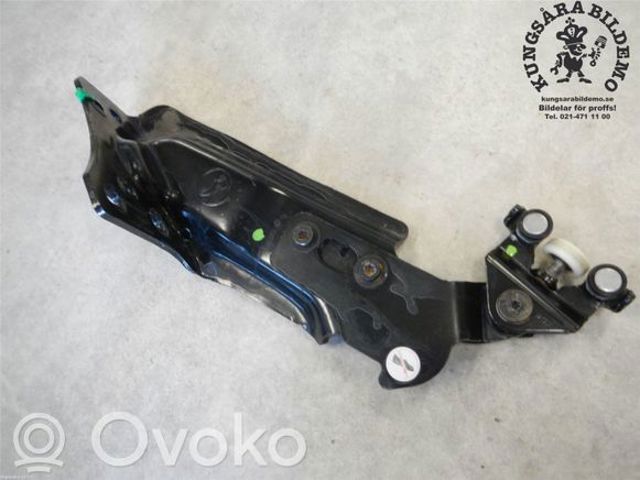 FORD 2212074 Ролик двери боковой (сдвижной) правый нижний в наличии Украина