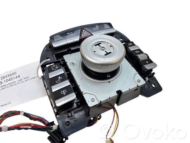 MERCEDES A2218706958 Блок кнопок центральной консоли в наличии Черновцы