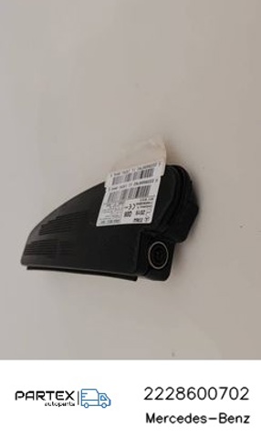Подушка безопасности AIRBAG спинки сиденья, правого 2228600702 MERCEDES