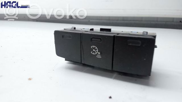 225753 PEUGEOT Датчик включения фонарей заднего хода купить в Днепр