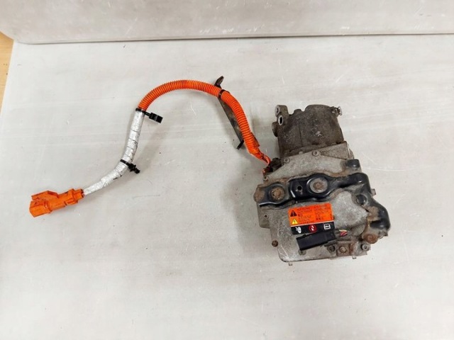 Компрессор кондиционера 22799205 OPEL