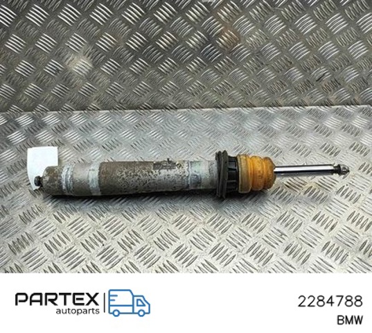 Передний правый амортизатор 2284788 BMW