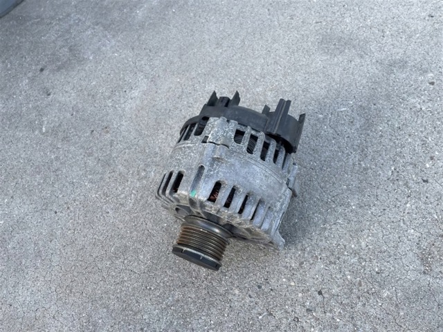 RENAULT 231006293R Генератор в наличии Ровно