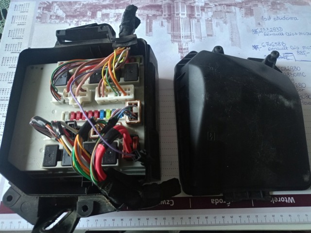 233293D RENAULT купить в Чернигов