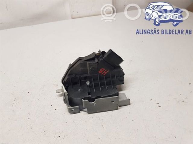 2424777 Замок двери задней левой распашной купить Одесса