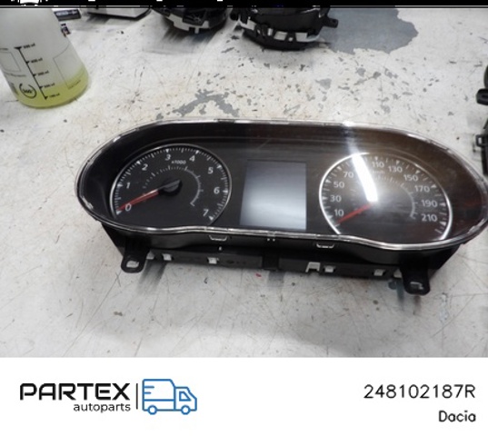 248102187R RENAULT Панель приборов купить в Кривой Рог