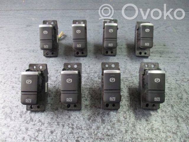 251756FR0A Клавиша электромеханического стояночного тормоза купить Ирпень