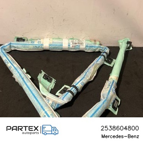 2538604800 MERCEDES Шторка боковая, правая купить в Николаев