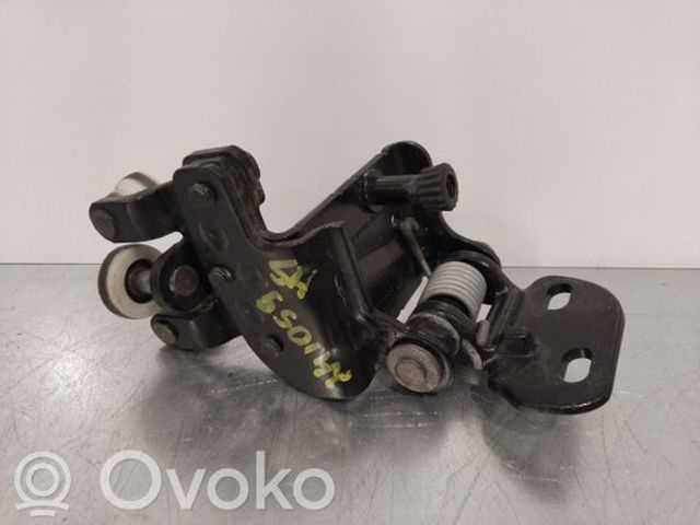 FORD 2548762 Ролик двери боковой (сдвижной) правый центральный в наличии Кривой Рог