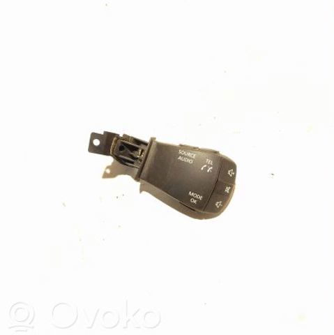 255526831R RENAULT купить в Львов
