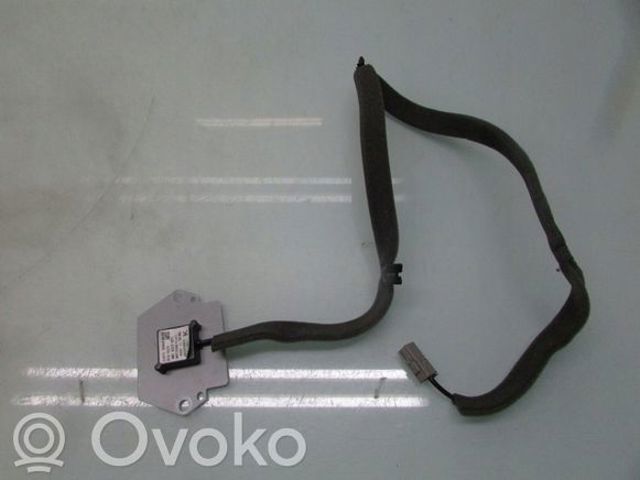 Антенна GPS 259755DA0A NISSAN