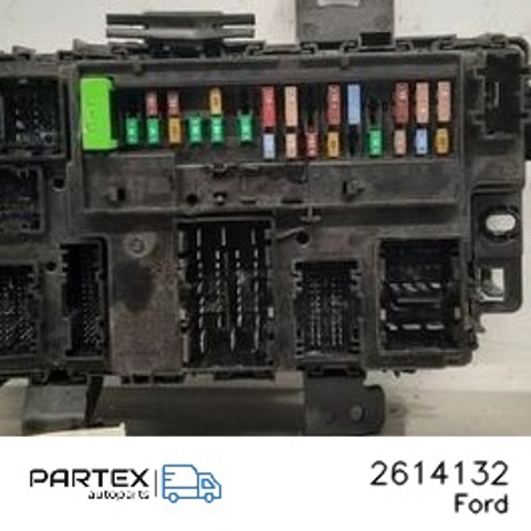 2614132 FORD Блок предохранителей задний салонный купить в Чернигов