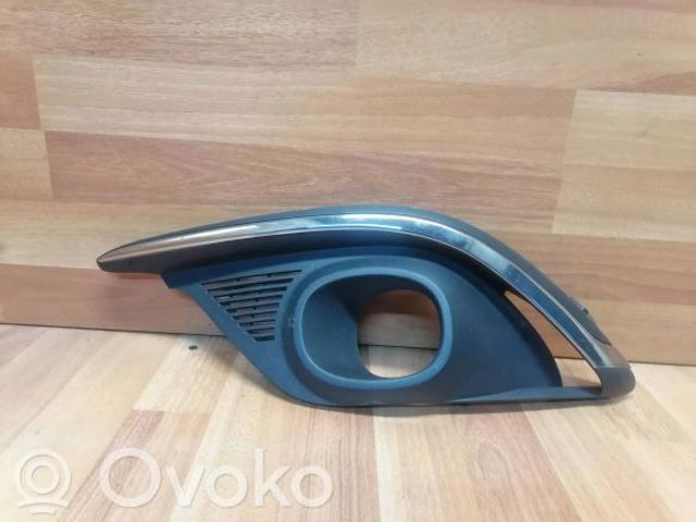 RENAULT 261520089R Решетка бампера переднего правая в наличии Сумы