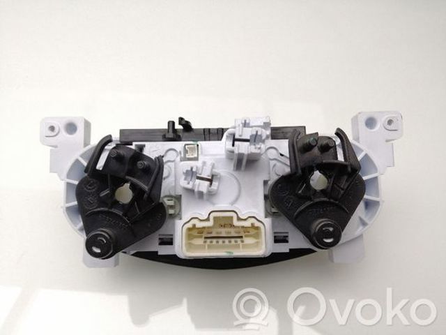 275105810R RENAULT Блок управления режимами отопления/кондиционирования купить в Чернигов