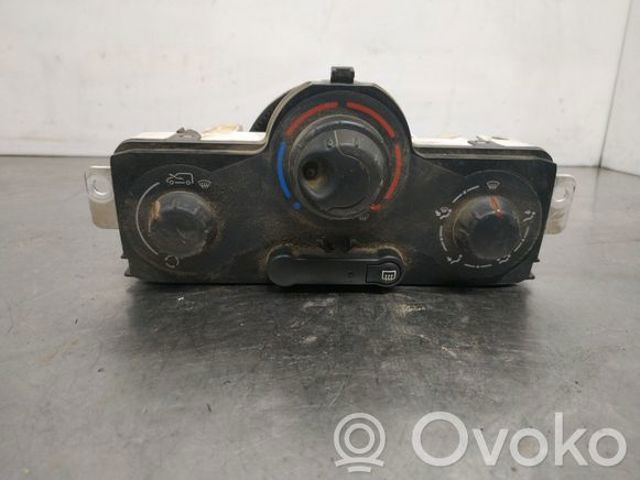 275704476R RENAULT Блок управления кондиционером купить в Каменское