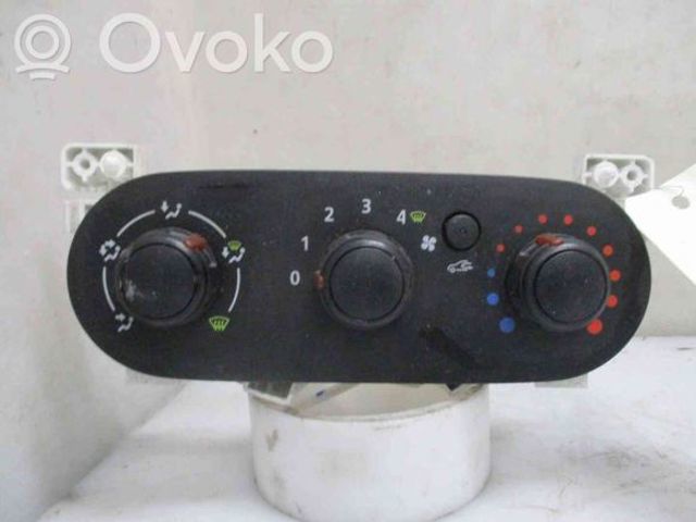 RENAULT 275704808R Блок управления режимами отопления/кондиционирования в наличии Запорожье