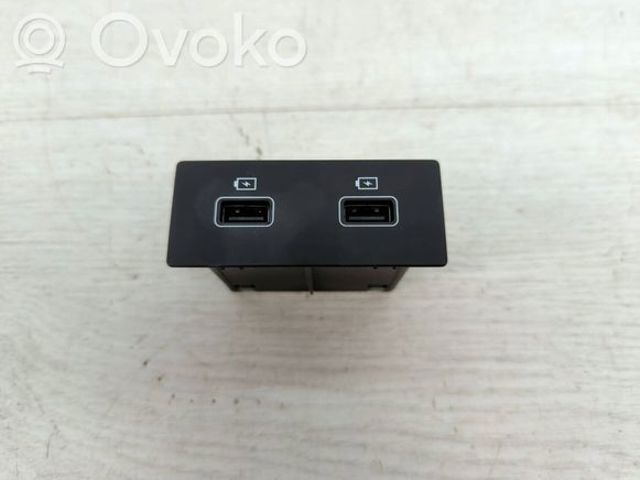 280230033R RENAULT USB-разветвитель купить в Киев