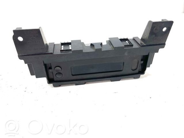 RENAULT 280340001R Дисплей многофункциональный в наличии Ужгород