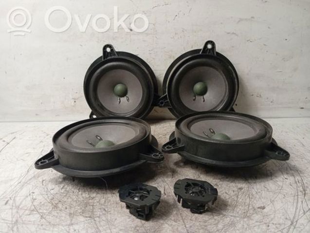 281567Y300 NISSAN купить в Николаев