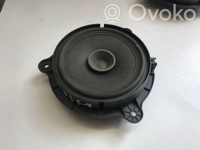 Динамик передней двери 281569U00A NISSAN