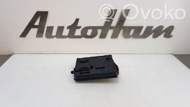 RENAULT 284B14576R Блок предохранителей в наличии Николаев