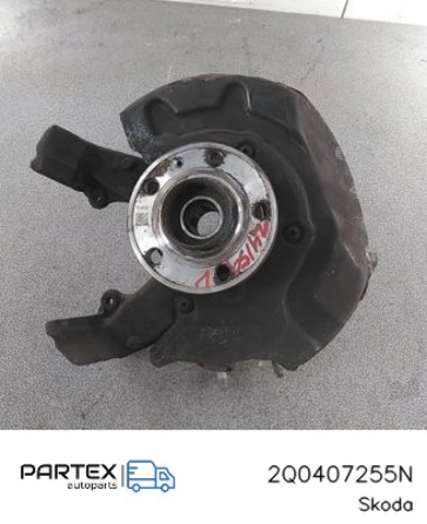Цапфа поворотная левая 2Q0407255N VAG
