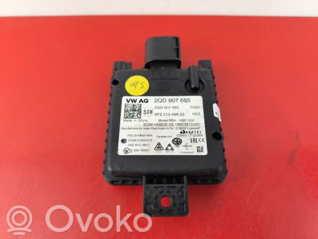 2QD907685 VAG