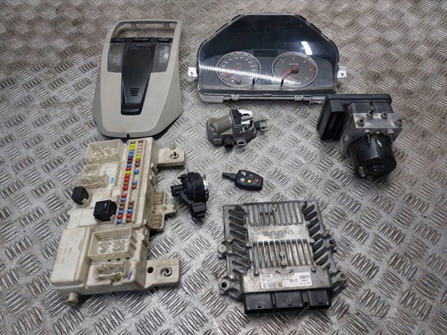 30741161 VOLVO Рулевая колонка купить в Житомир