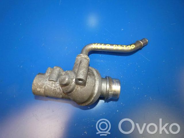 VOLVO 30757799 Термостат в наличии Киев