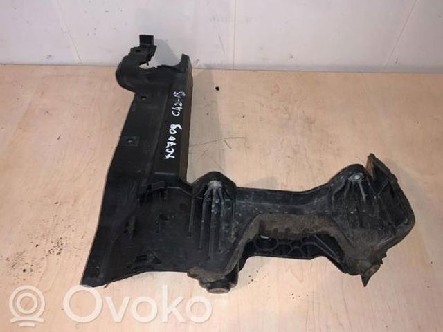 30760952 VOLVO Крепление (подставка) аккумулятора (АКБ) купить в Днепр