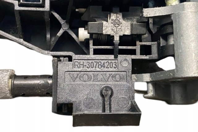 30799309 VOLVO Замок двери передней левой купить в Сумы