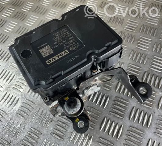 VOLVO 31261142 в наличии Черкассы