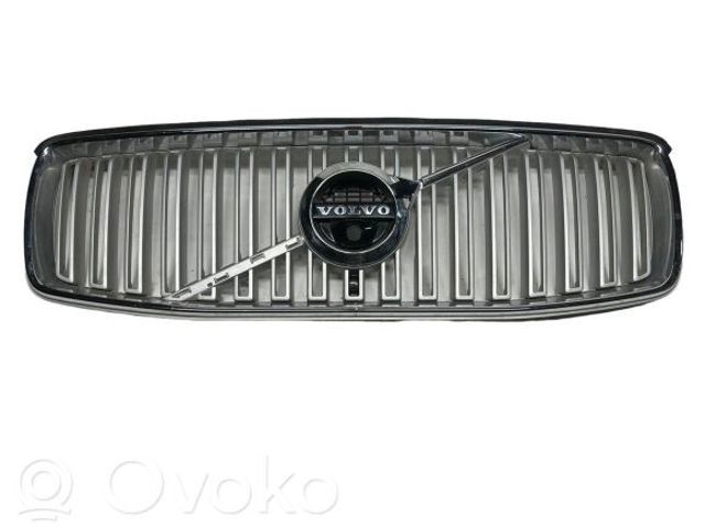 31425932 VOLVO Решетка радиатора купить в Кривой Рог