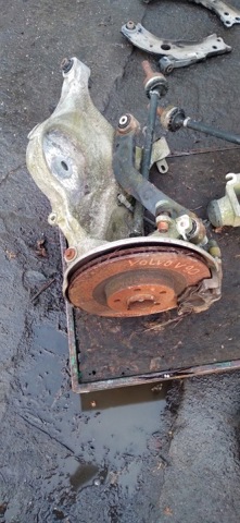 31451838 Рычаг задней подвески нижний правый купить Ирпень