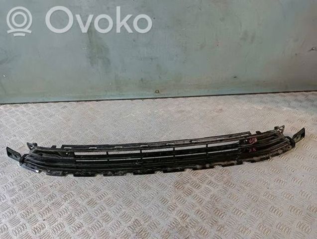 VOLVO 31663679 Решетка бампера в наличии Тернополь