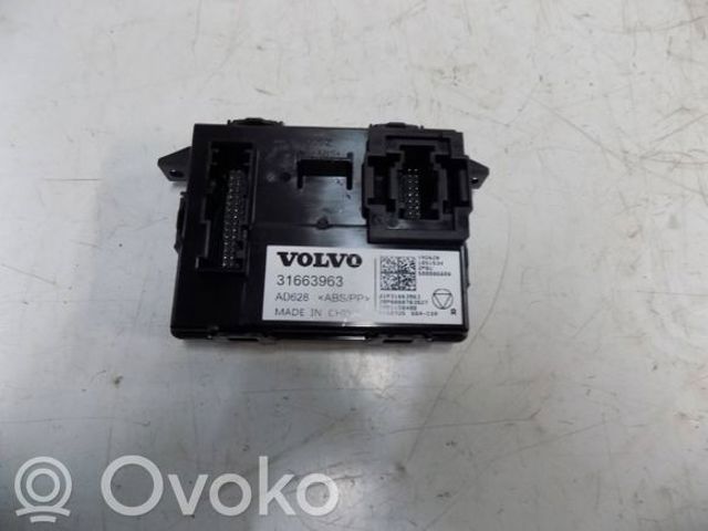 VOLVO 31663963 Модуль управления климат-контролем в наличии Ужгород
