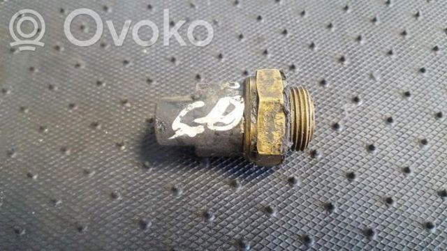 321959481G VAG Датчик температуры охлаждающей жидкости (включения вентилятора радиатора) купить в Запорожье