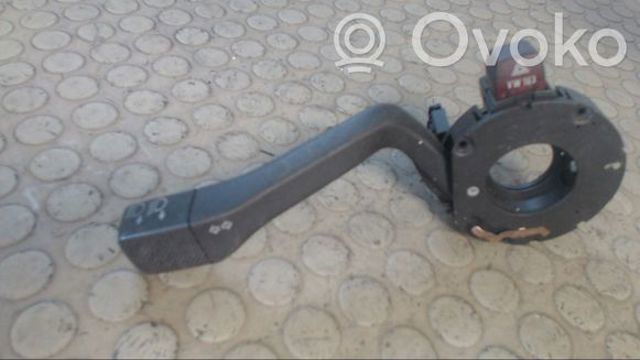 VAG 357953513F01C Переключатель подрулевой левый в наличии Запорожье