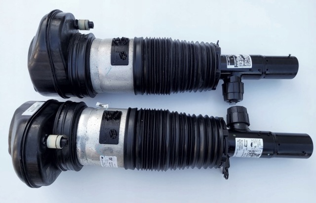 Амортизатор передней подвески правый 37106892426 BMW