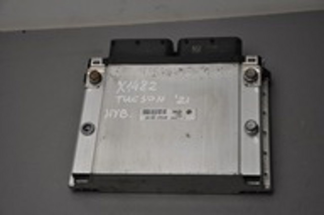 391992M050 HYUNDAI купить в Чернигов